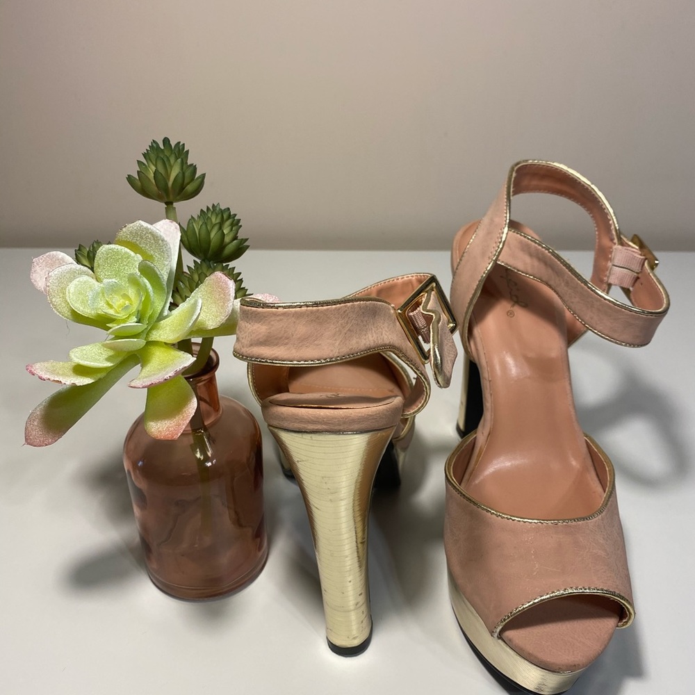 Qupid Platform Heels